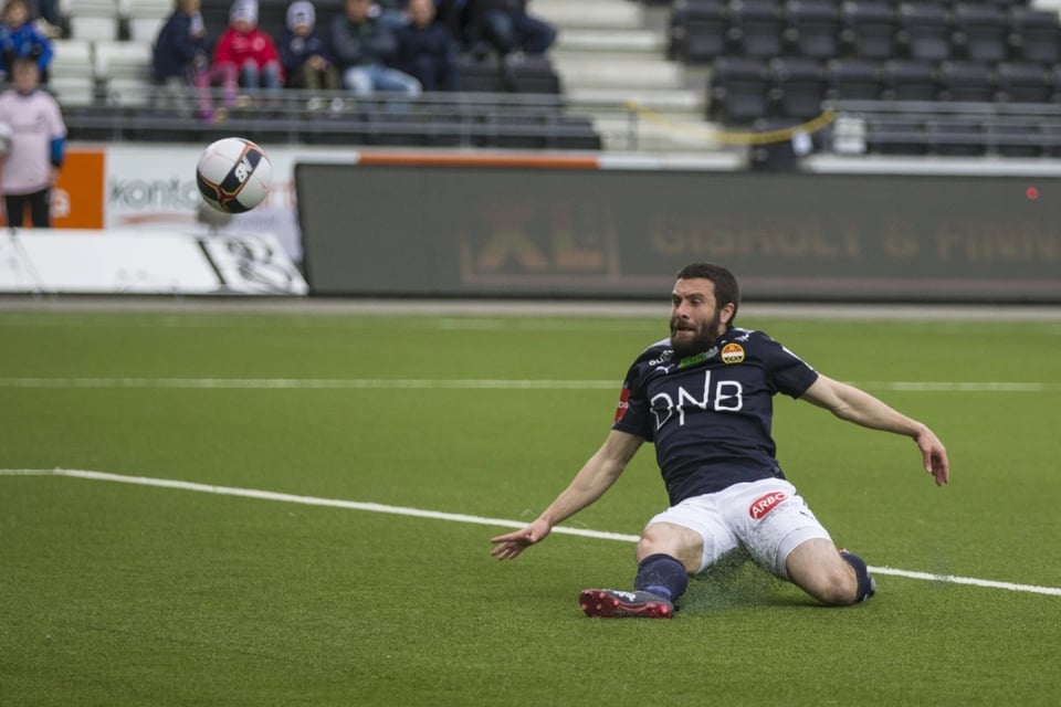 Mounir Hamoud, Strømsgodset, fútbol noruego, paro cardíaco, MundoNOW