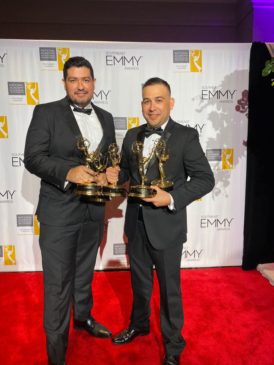 Equipo de periodistas hispanos 'arrasa' en los Emmy