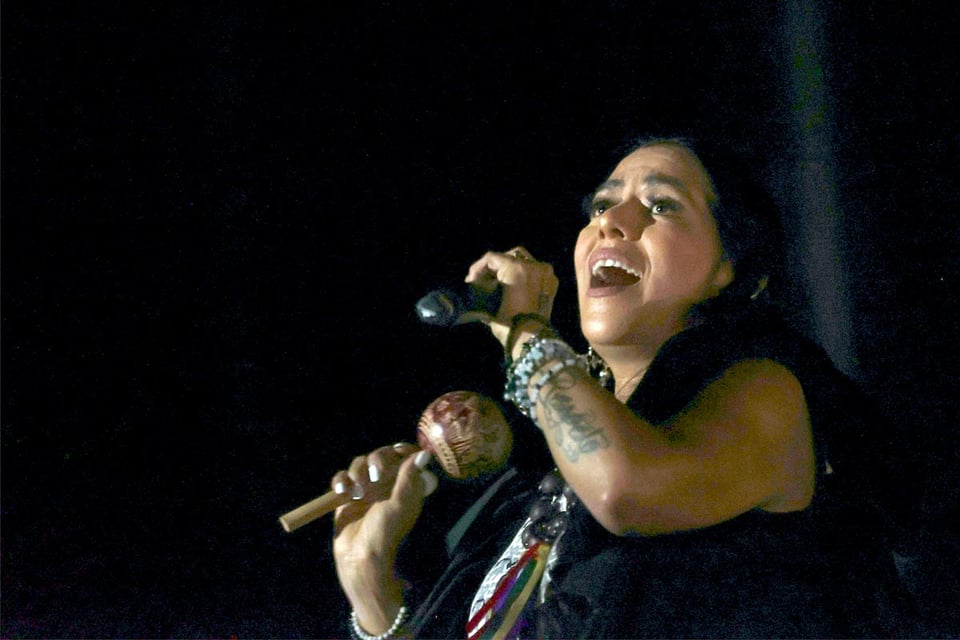 Lila Downs, mexicano-estadounidense, cantante, artista, Vive Latino Zaragoza