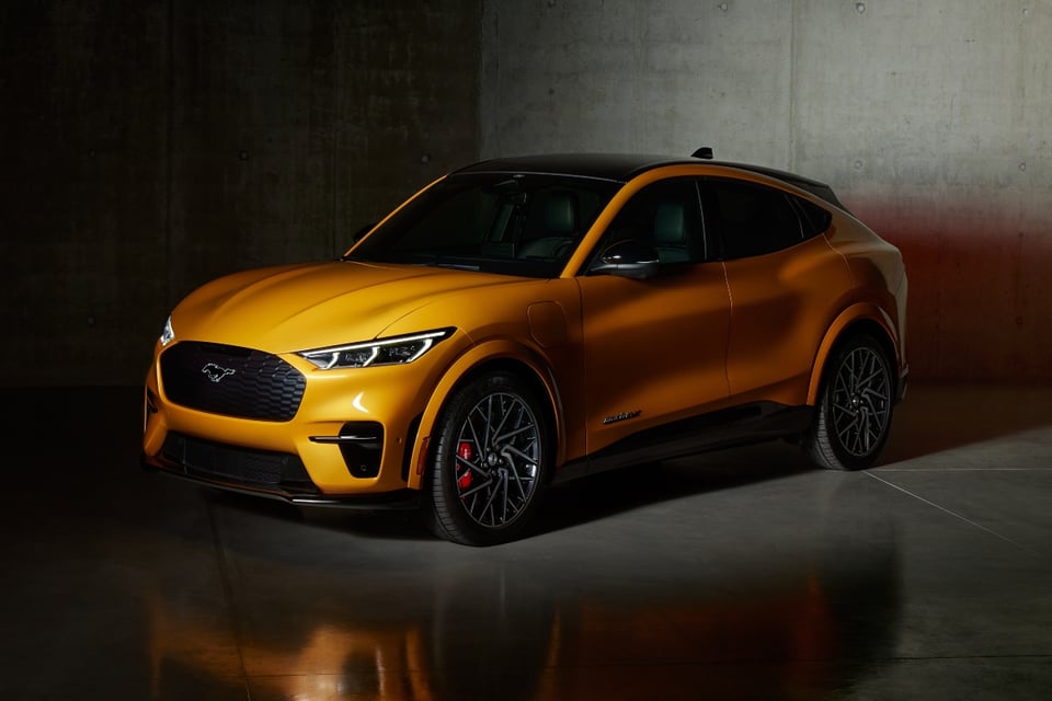 EV, tax breaks, North America, Rivian, MundoNOW, Electric Mach-E price