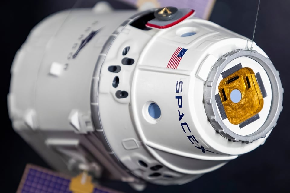 El cohete SpaceX está fuera de control y alertan de posible choque contra la Luna