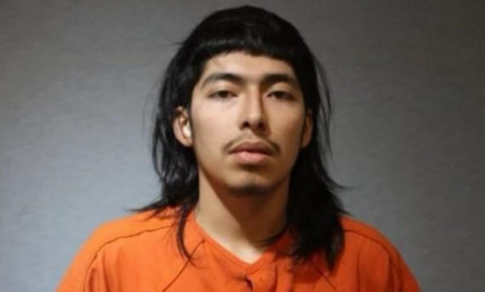 Yordy Martínez, Garland, policía, preso, orden de arresto