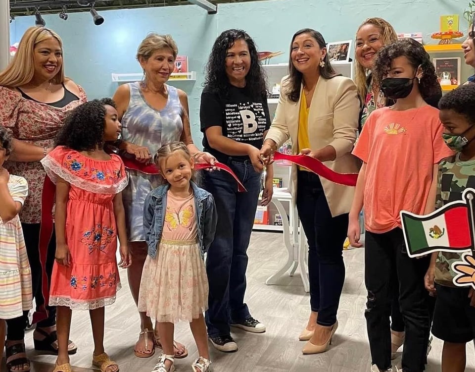 The Little Book Spot opens in Plaza Las Américas