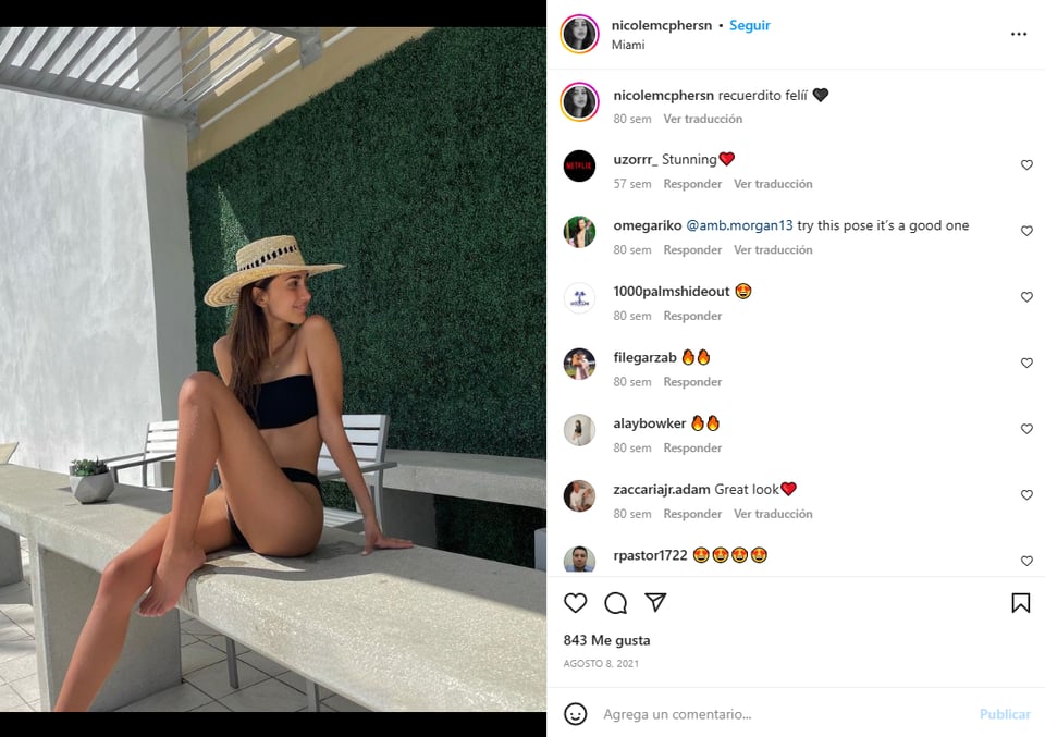 Nicole McPherson novia Chicharito