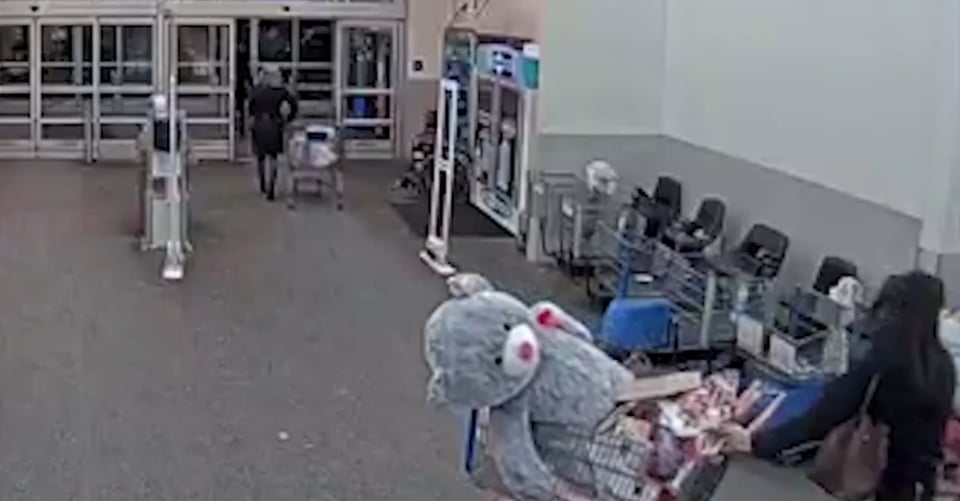 Intento robo autopago Walmart