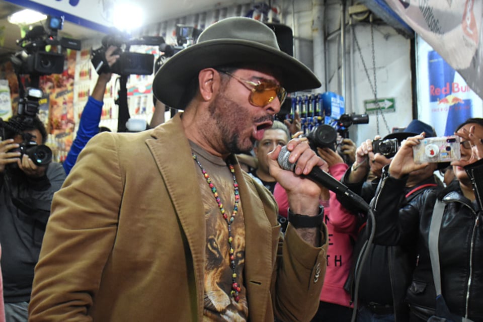 Pablo Montero ‘rompe’ silencio ante denuncia sobre presunta violación