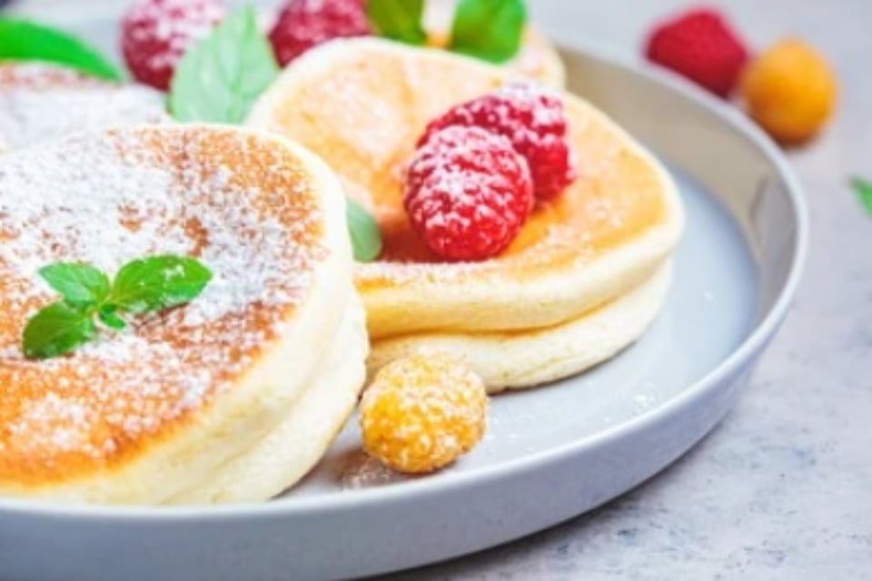 fluffy pancake tricks, Cooks Illustrated, tips, dough, MundoNOW