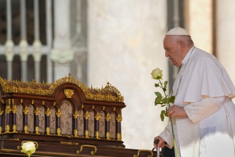 Mala noticia del Papa Francisco; será sometido a una riesgosa operación