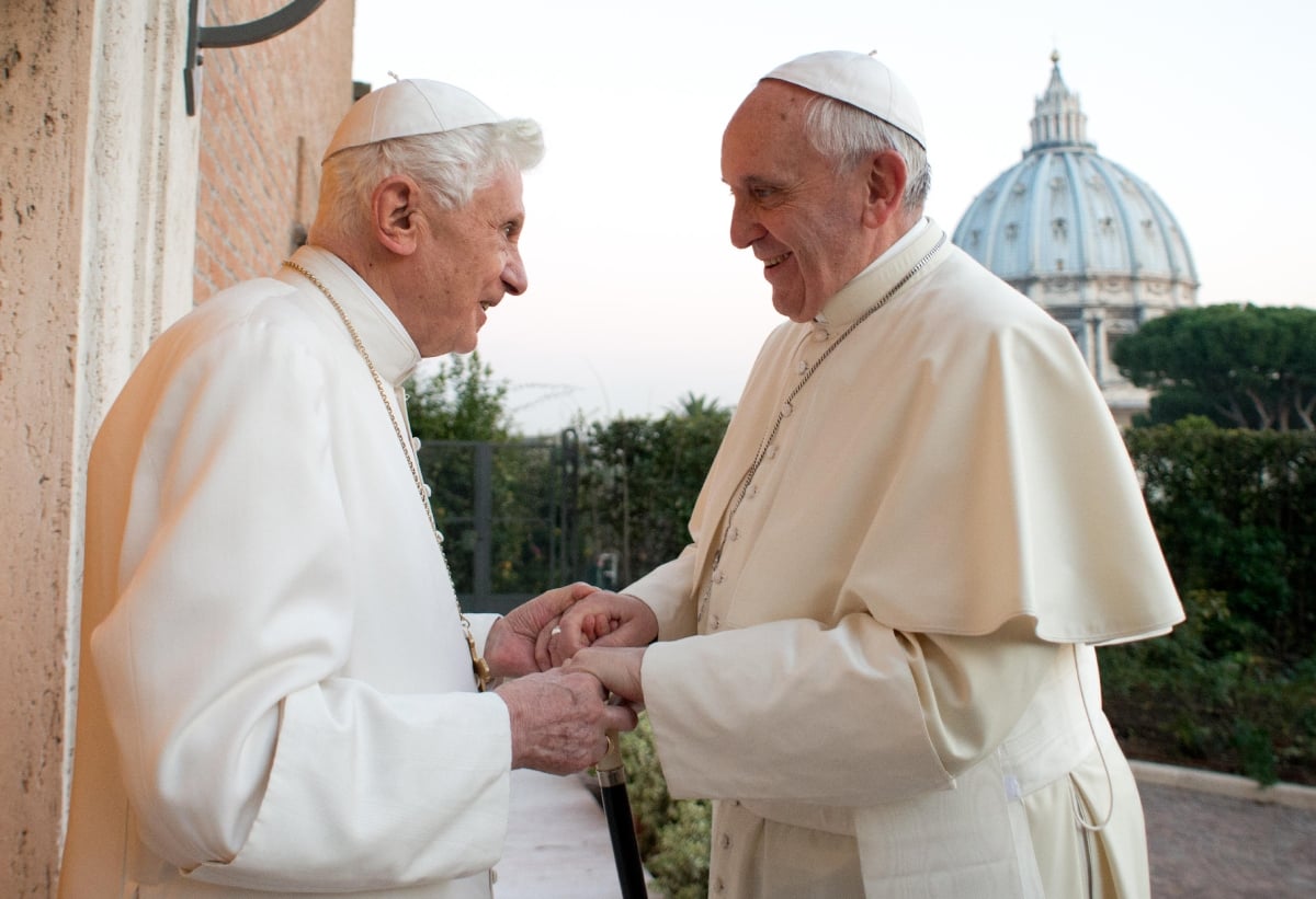 Pope Francis asks for prayers for ailing Pope Emeritus Benedict XVI