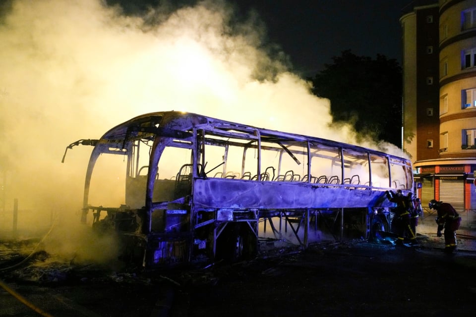 ¿Por qué se desató la violencia en París?