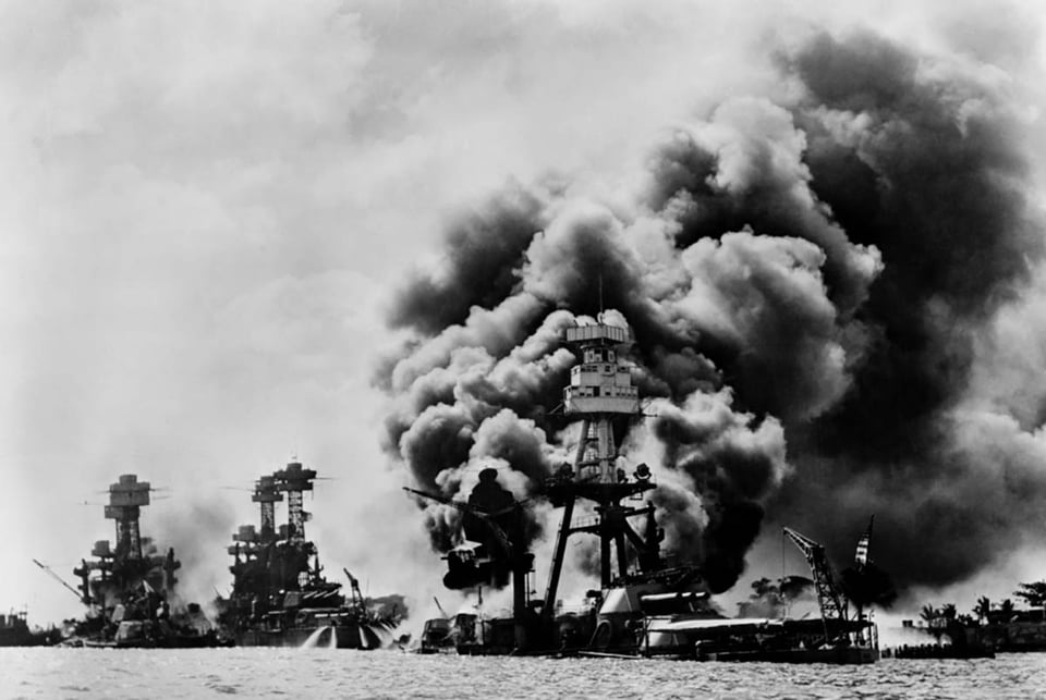 Las historias no contadas de heroísmo en Pearl Harbor featured image