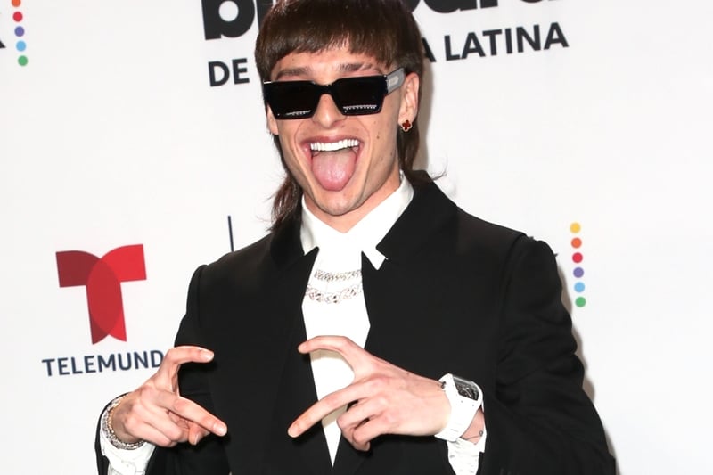 redes sociales, evolución creativa, críticas, artista, imagen pública, industria musical, MundoNOW