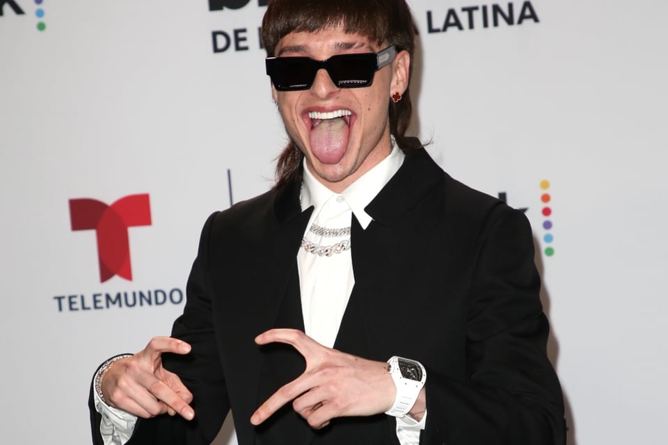 Premios, Lo Nuestro, 2024, Latinos, Peso Pluma, MundoNow