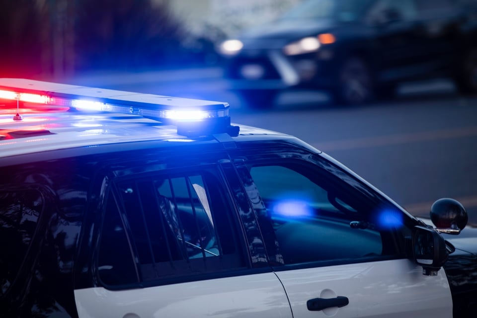 Madre hispana es asesinada por su expareja en su propia casa