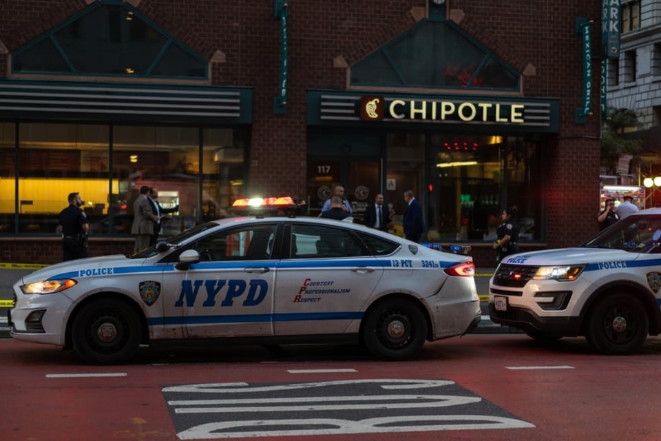 Reportan atropellamiento masivo con camioneta en Nueva York