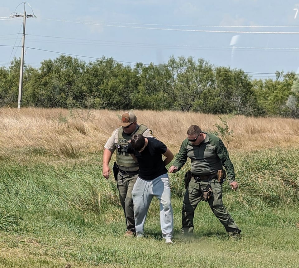 arresto, alguacil, Atascosa, MundoNow, Crimen