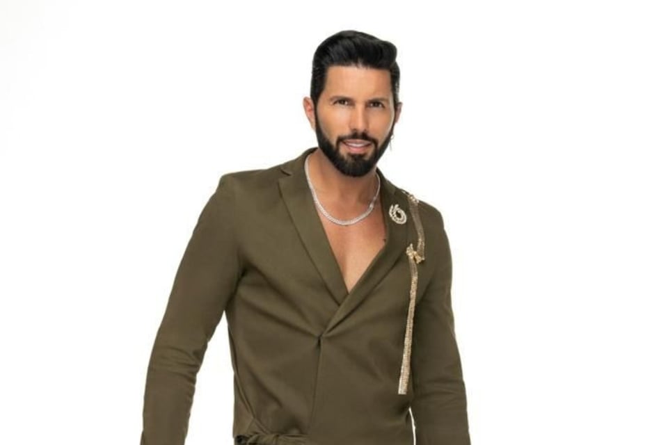 Poncho DeNigris es el tercer finalista