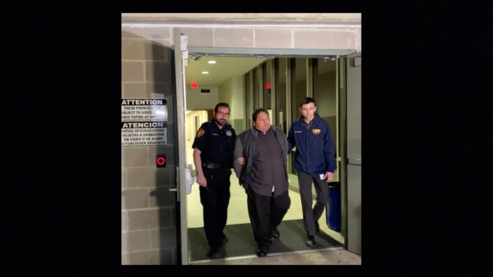 detenido, crimen en Texas, agentes, Policía, MundoNOW