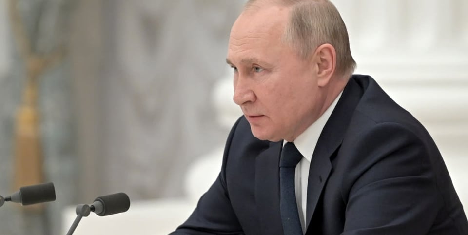The alleged reason for Putin’s swollen face is revealed