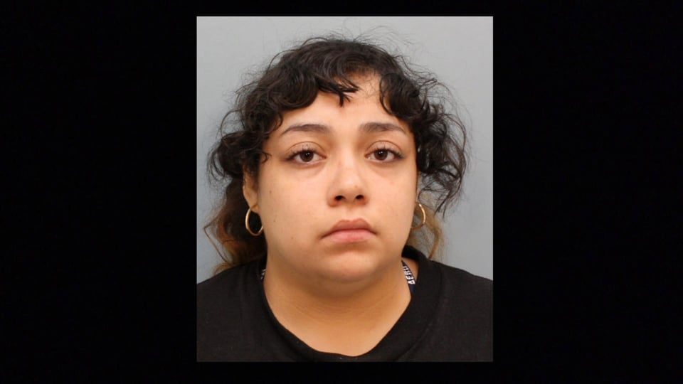 Robbery plot gone wrong! Rachel Juárez lured a man to her apartment for sex and her boyfriend is killed