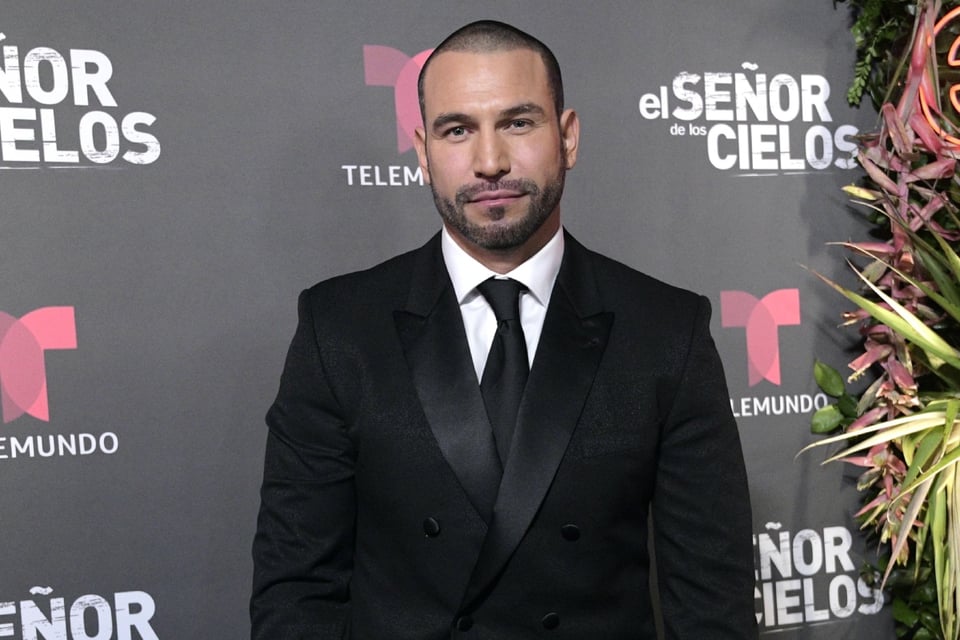 Actor, Rafael Amaya Telemundo, Televisión, Serie, Polémica