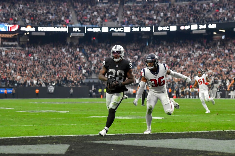 Raiders se impusieron a Texans y así terminó el partido
