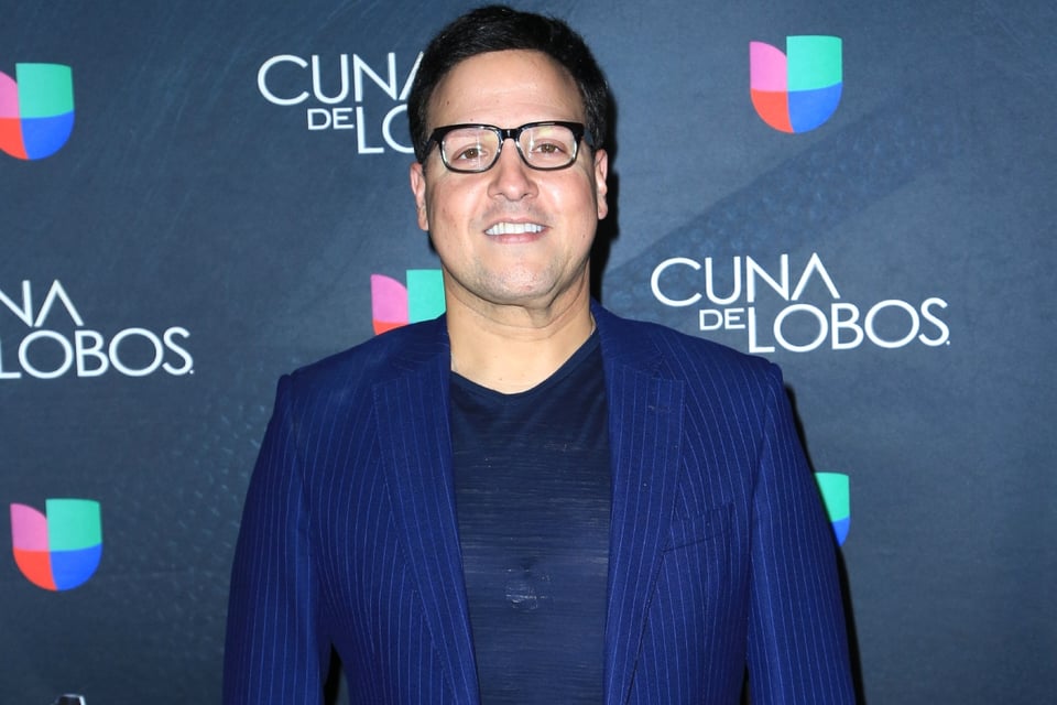 , despido, ausencia, vacaciones, cumpleaños, presentador, transmisión en vivo
