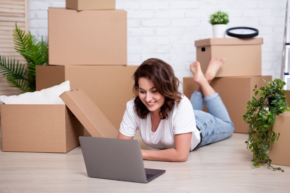 reasons to adopt cats, company, company name, fun, MundoNOW