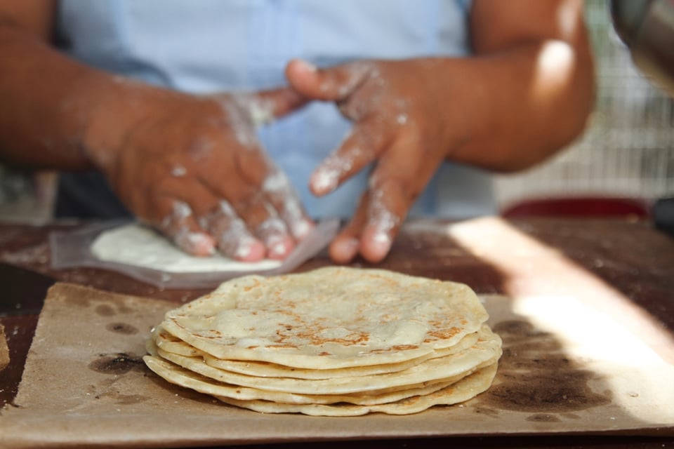 flour tortilla recipe, origin, Spain, Sonora, MundoNOW