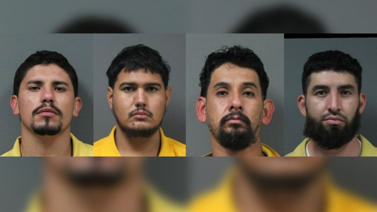 Crónica hispanos escapan prisión