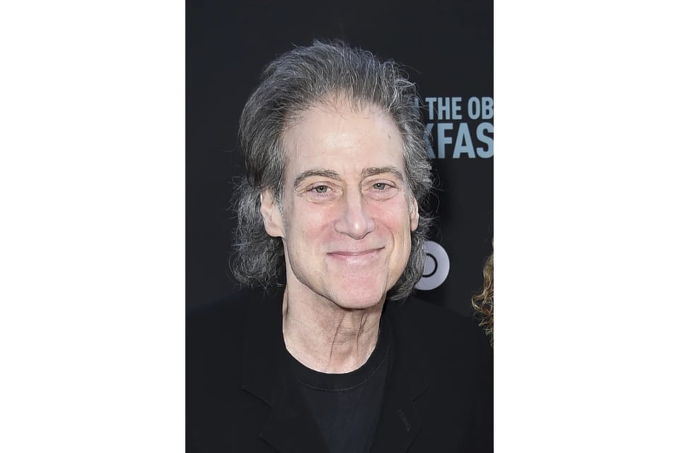 Richard Lewis, actor de Hollywood, pérdida en el cine, fallecimiento, 2024, MundoNOW