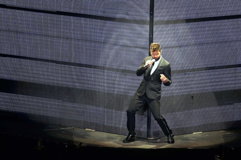 Symphony Orchestra, Ricky Martin Concert, MundoNOW, Pride, gay
