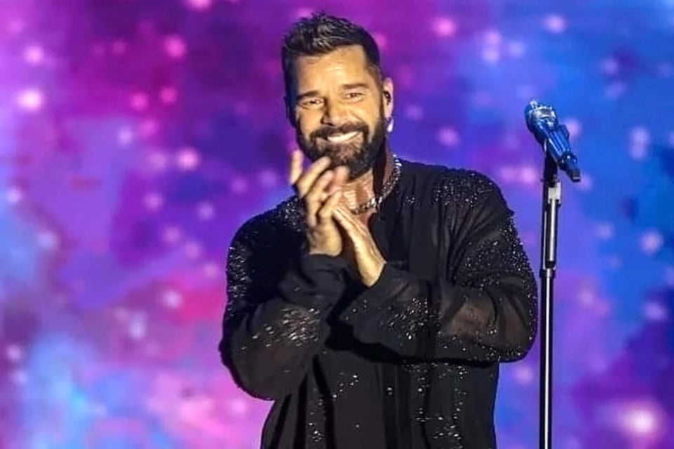 El video de Ricky Martin tomando el sol sin ropa