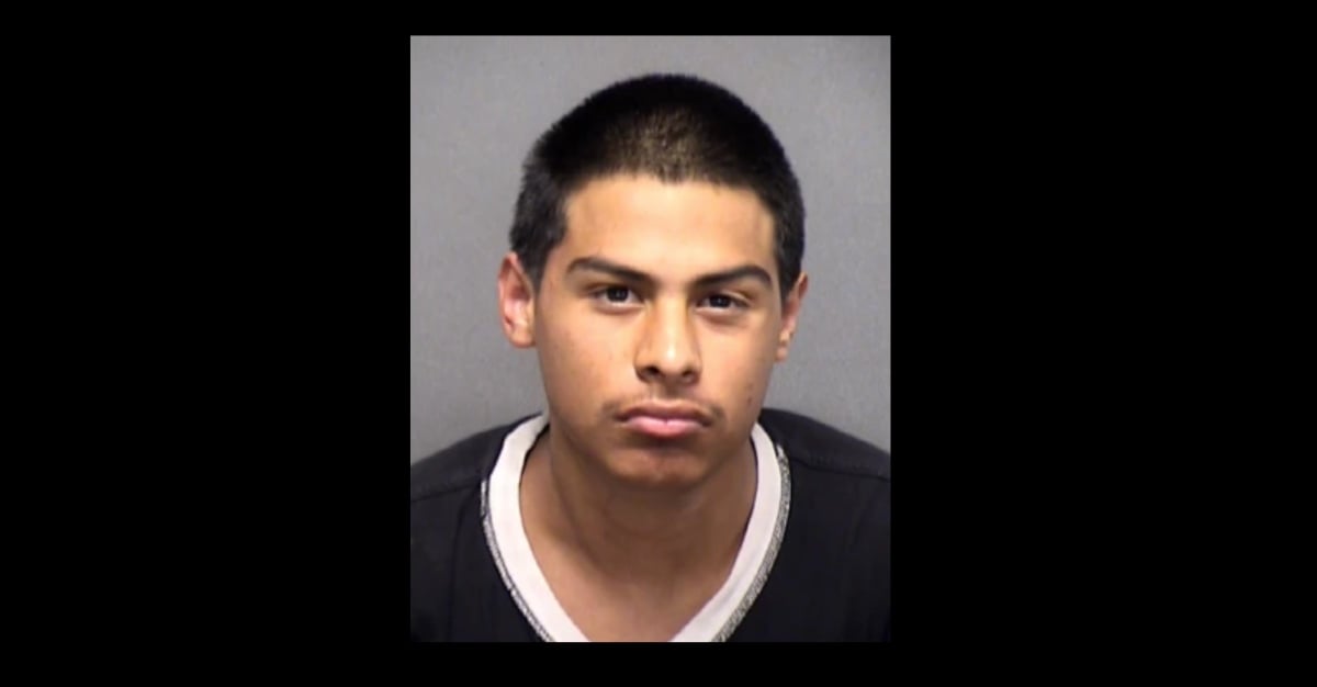 Roberto Otoniel Inosensio falleció luego de un tiroteo con policías en San Antonio, Texas, cuando iban a detenerlo por dos órdenes de arresto.