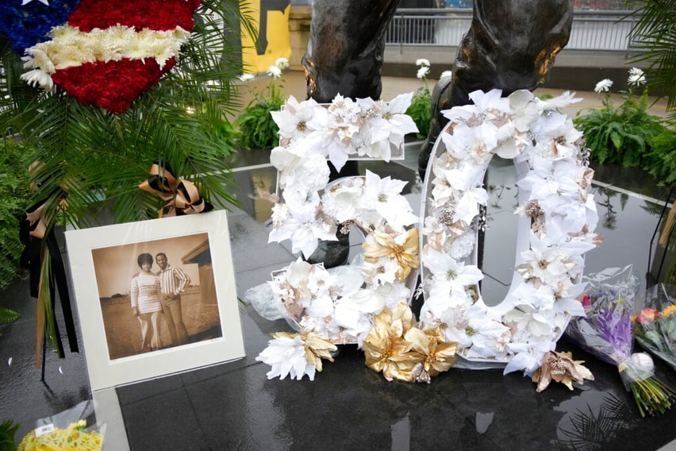 Roberto Clemente day, Pirates, Dodgers, Los Angeles, MundoNOW