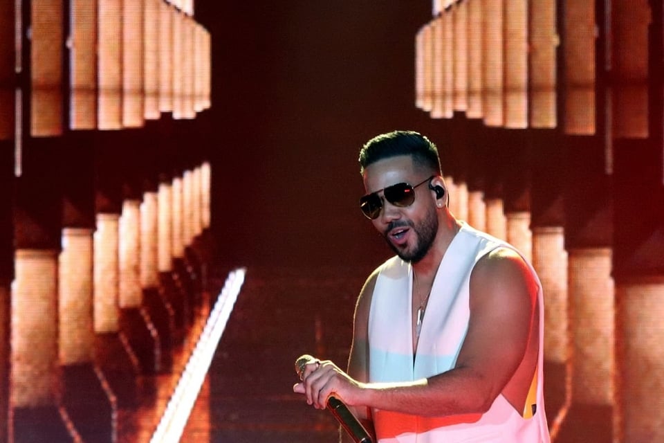 Romeo Santos, hospitalized, emergency, singer, MundoNOW