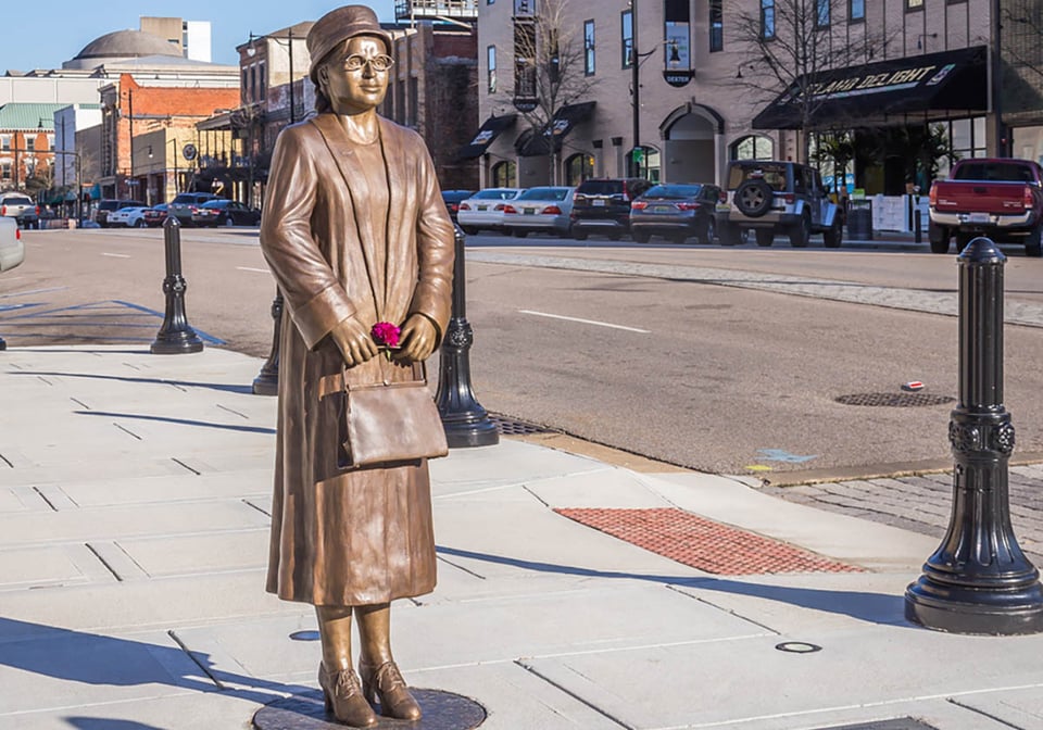 Dr. Martin Luther King Jr., activista, Alabama, estatua, MundoNOW