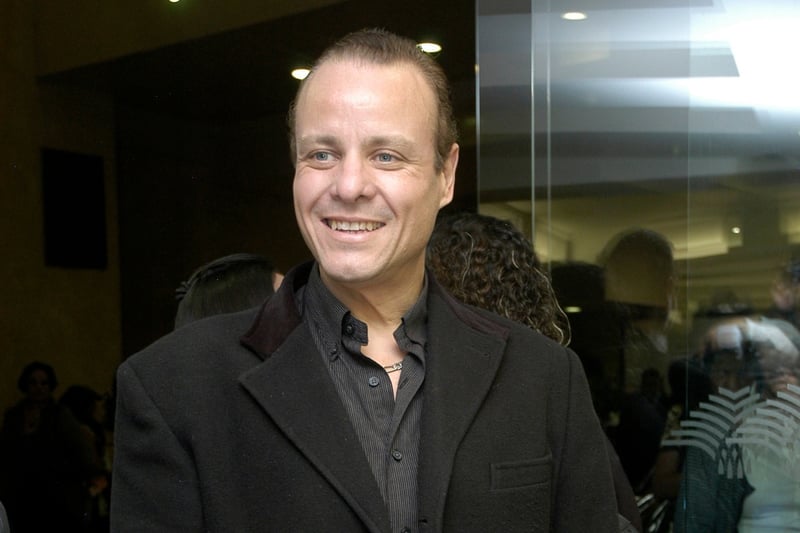 Rubén Cerda, Televisa, México, Cirugía, Vesícula