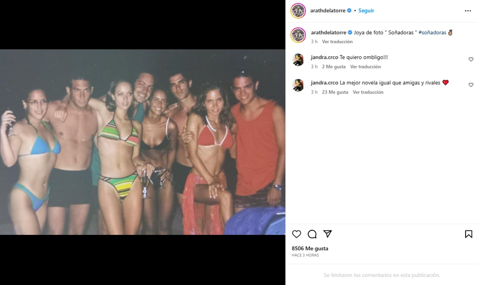 Angélica Vale bikini