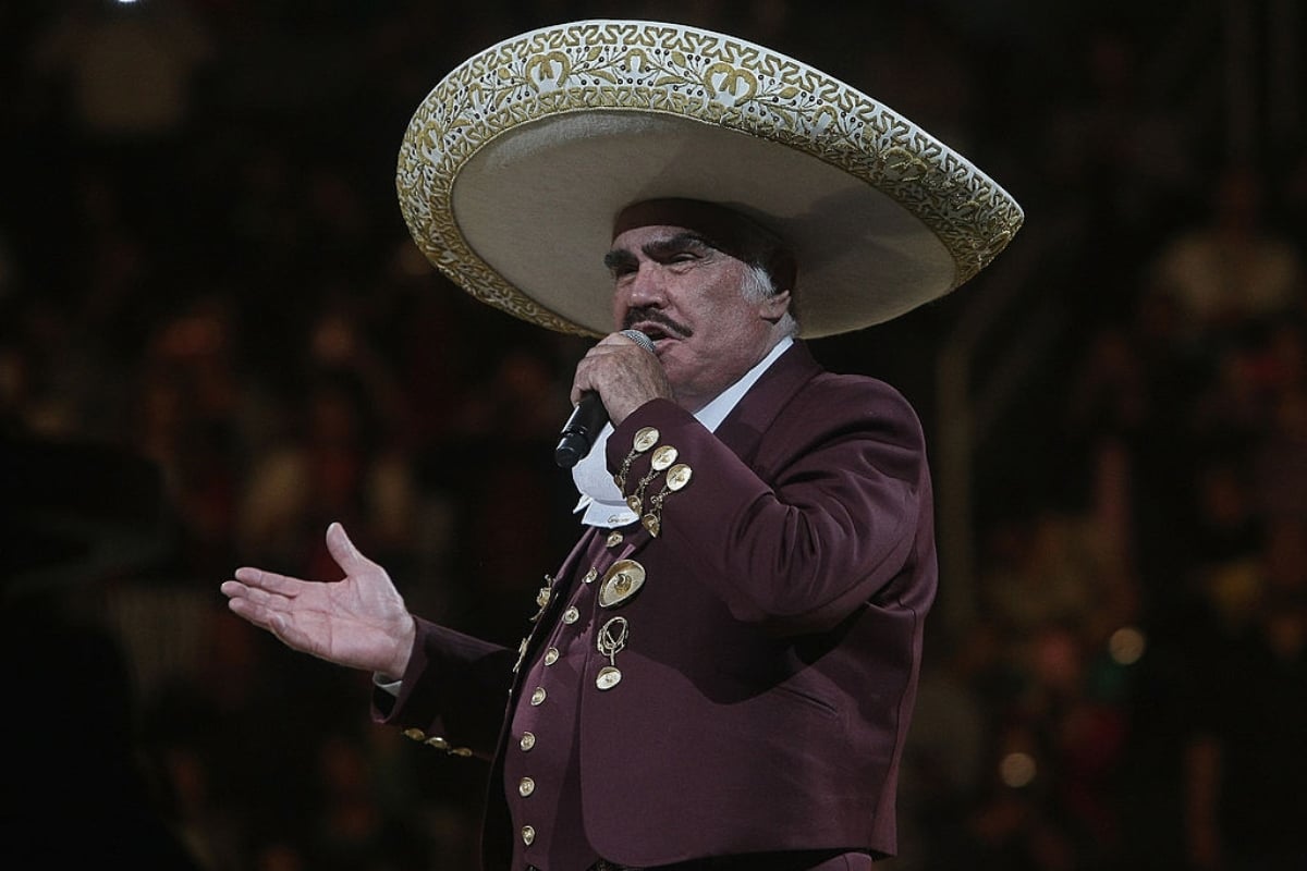 Un problema más en la salud de Vicente Fernández