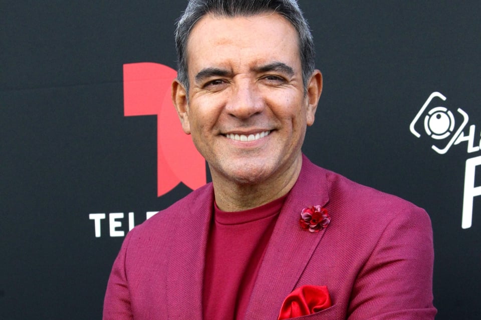 Actor and presenter, Silence of Sandarti, Family mourning, Telemundo statement, MundoNOW