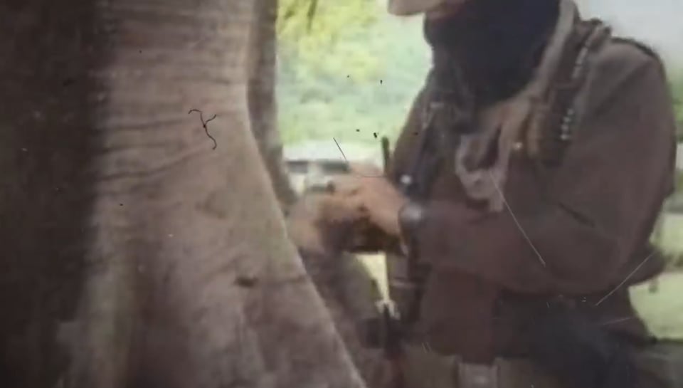 secuestrada,grupo armado, mujer, drogas, armas