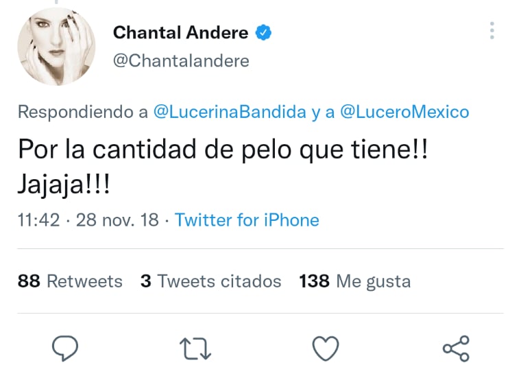 Le gritan pelona Lucero