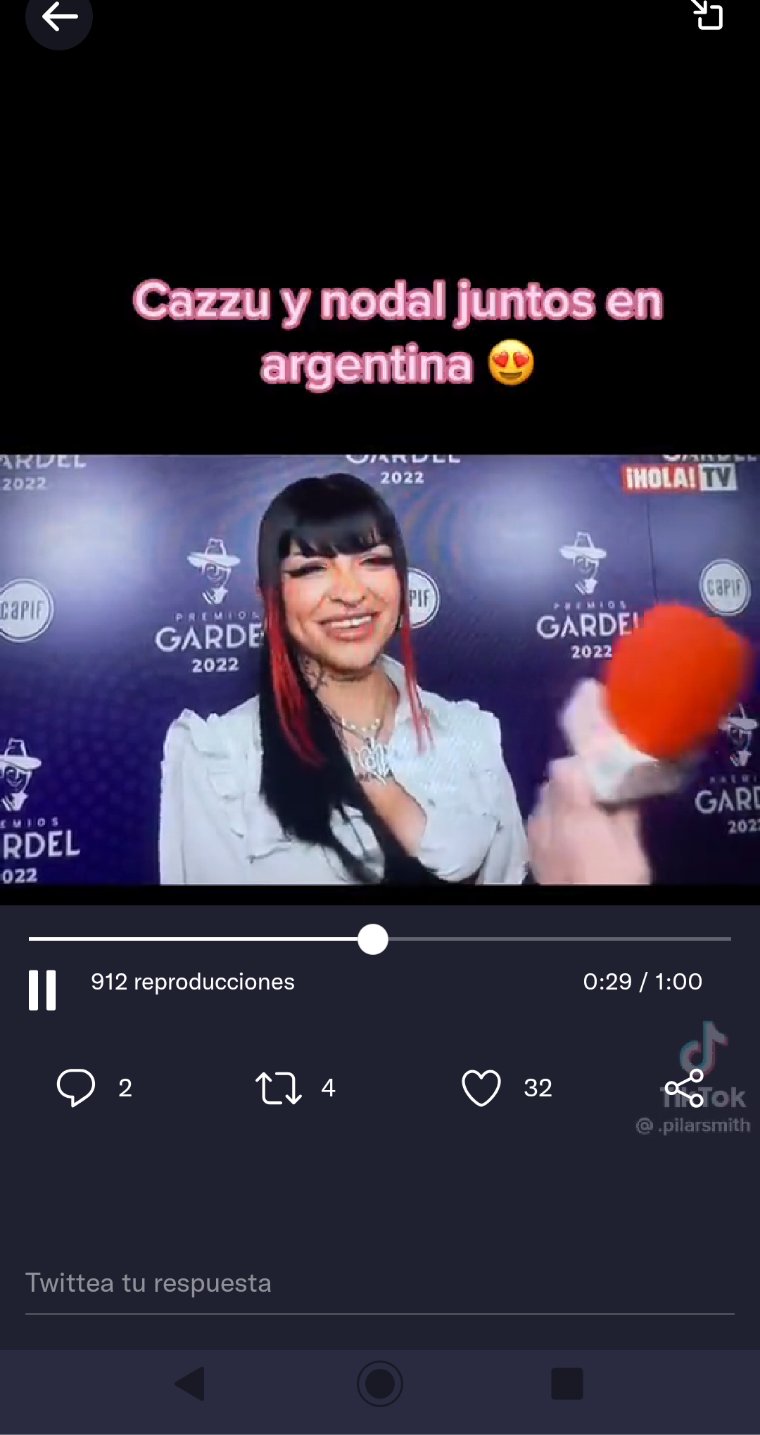 Cazzu romance Christian Nodal