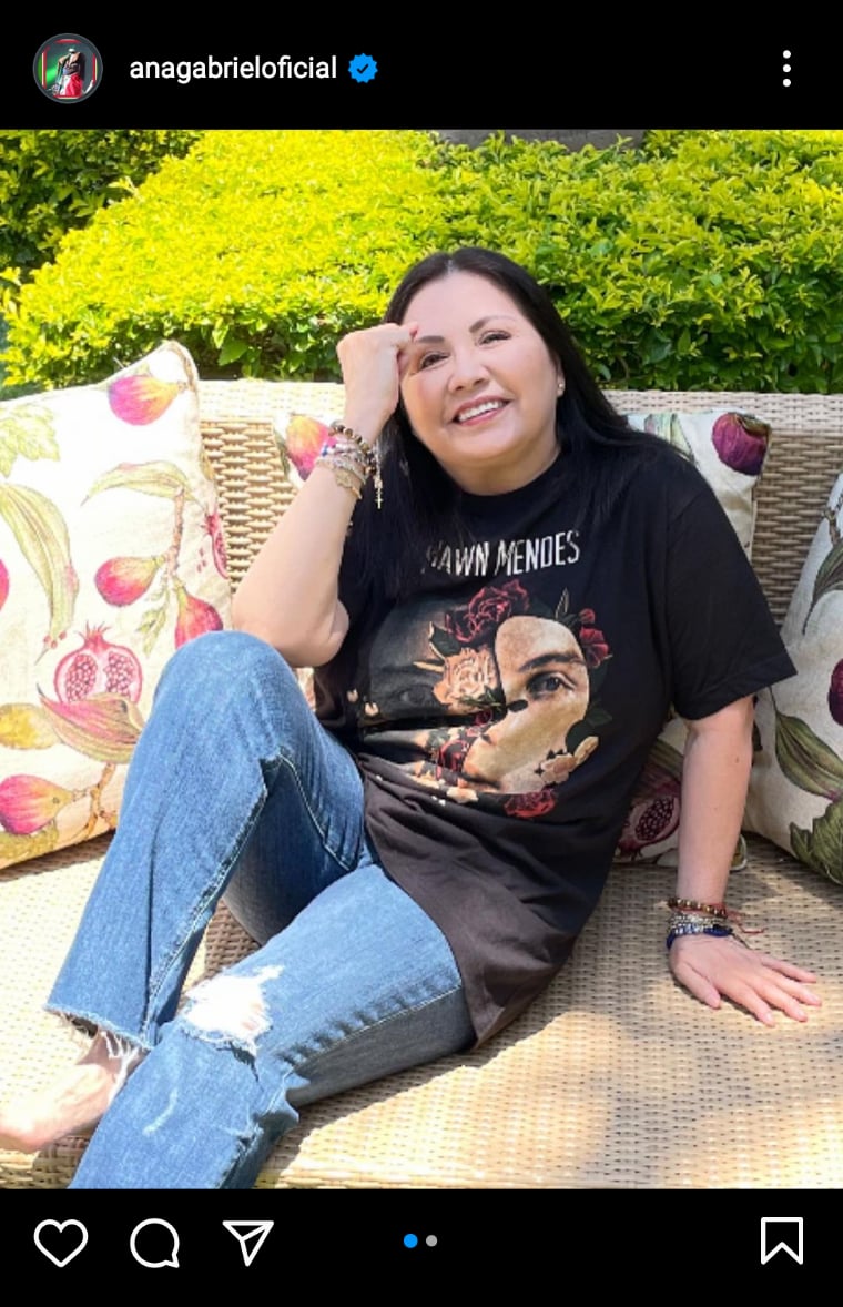 Ana Gabriel viste luto