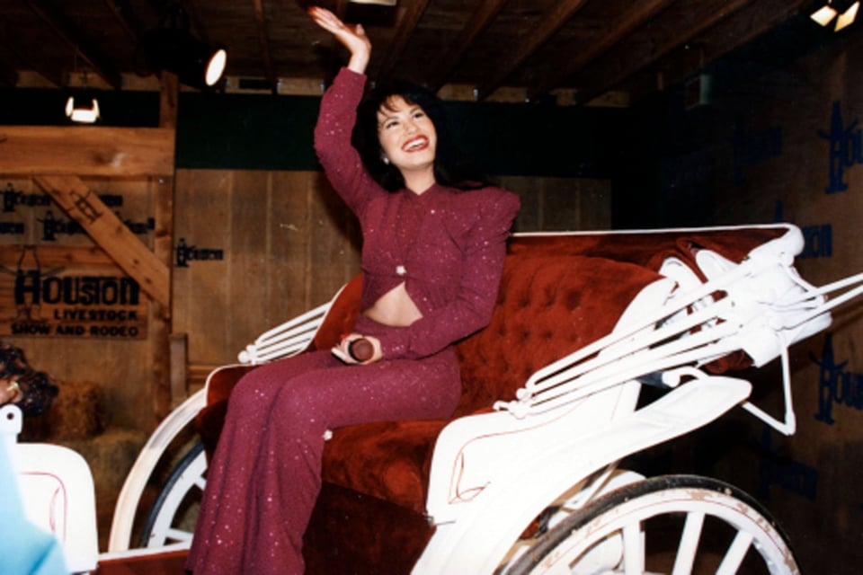 Selena and Yolanda documentary, users, social networks, YouTube, MundoNOW