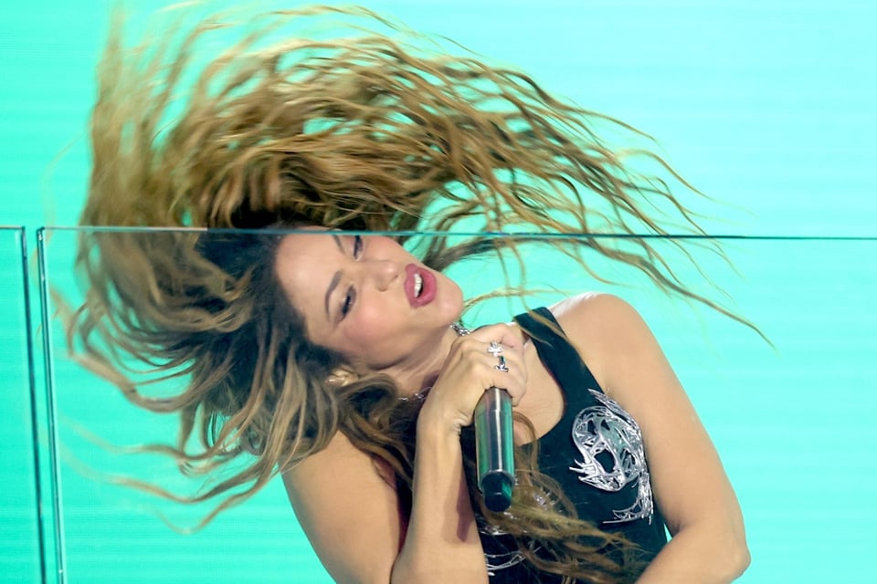 Hips don't lie, Las mujeres ya no lloran, Te felicito, TQG, MundoNOW, VinFast VF9 Shakira