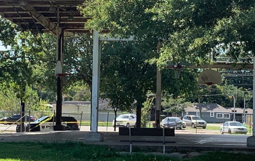 ÚLTIMA HORA: Tiroteo afuera de una escuela de Houston deja un herido (FOTOS)