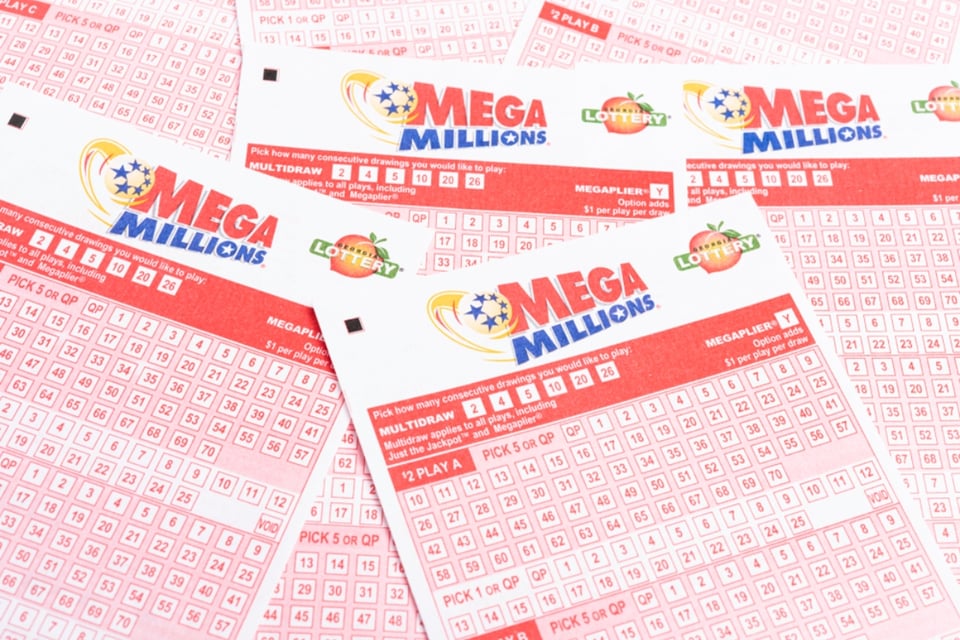 Dicen donde se vendió el boleto ganador de 1220 millones del Mega Millions