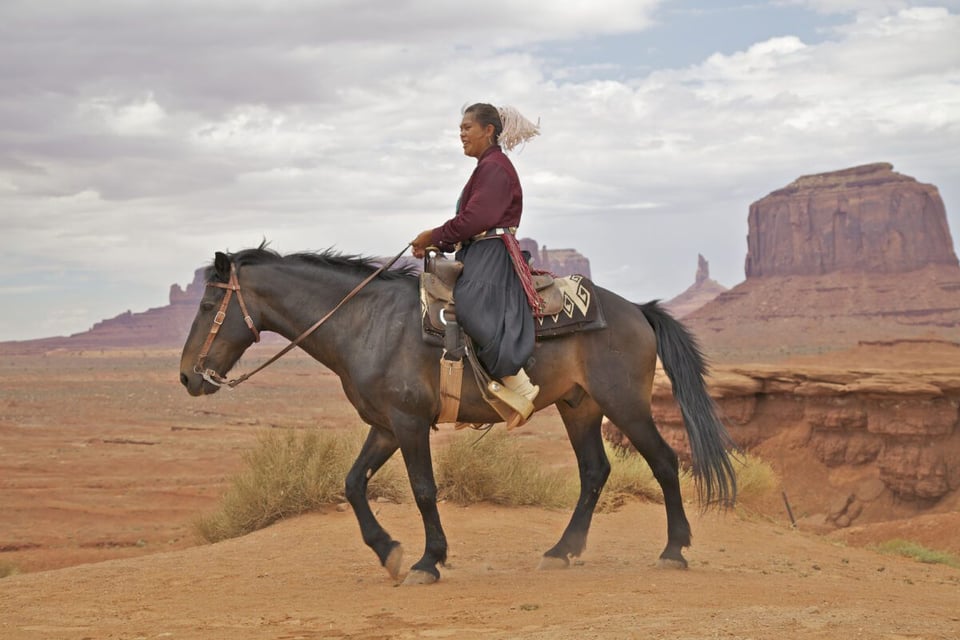 Caballo, Desierto, Pueblo Navajo, MundoNow, Podcast